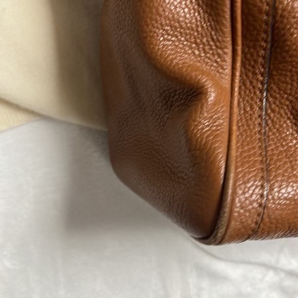 Michael Kors Hudson Large Satchel Camel Brown Dark Tan Leather Bag Gold Accents - Picture 12 of 14